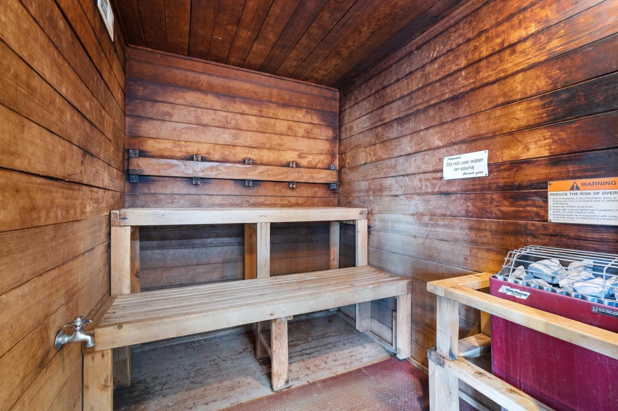 Tolovana Aparthotel 3*